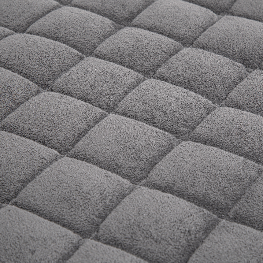 Комплект универсальных накидок на передние сиденья "CarPerformance", 2 шт., алькантара CP-210A D.GY Комплект универсальных накидок на передние сиденья "CarPerformance", 2 шт., алькантара CP-210A D.GY