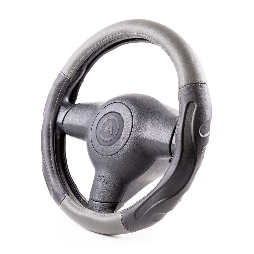 Оплётка руля AUTOPROFI из экокожи AP-1946 BK/D.GY (M)