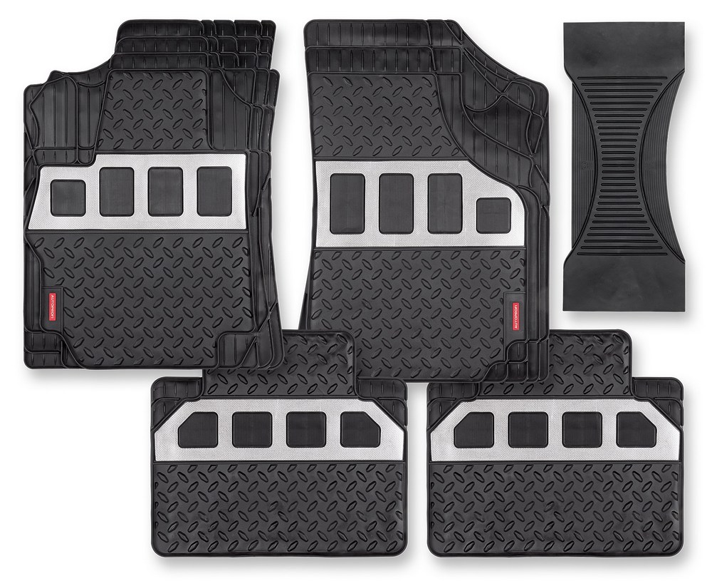 Черные коврики с металлизированной вставкой в салон